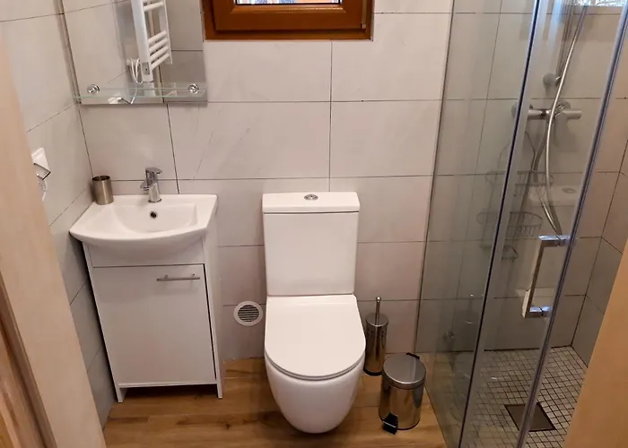 Letniskowy Nad Jeziorem Wdzydze Дом отдыха